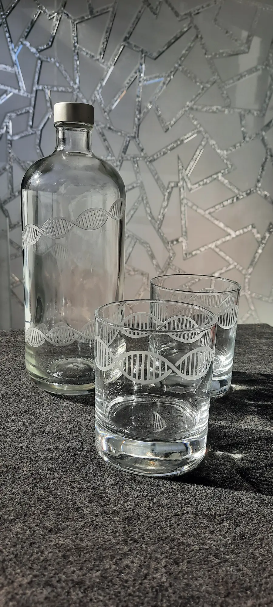 Objet en verre gravé
